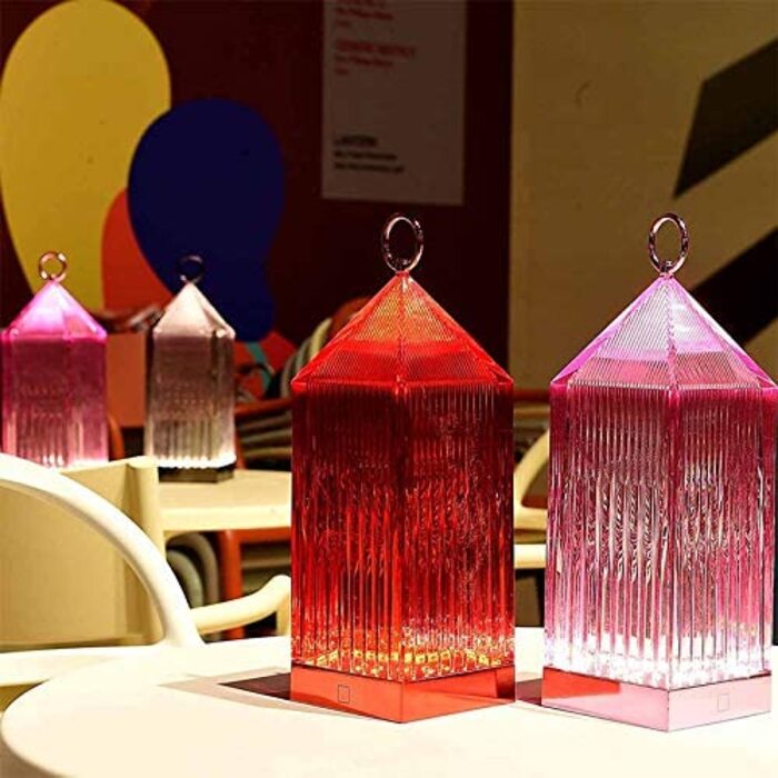 Декоративна настільна лампа Kartell Lantern Wisteria рожевого кольору