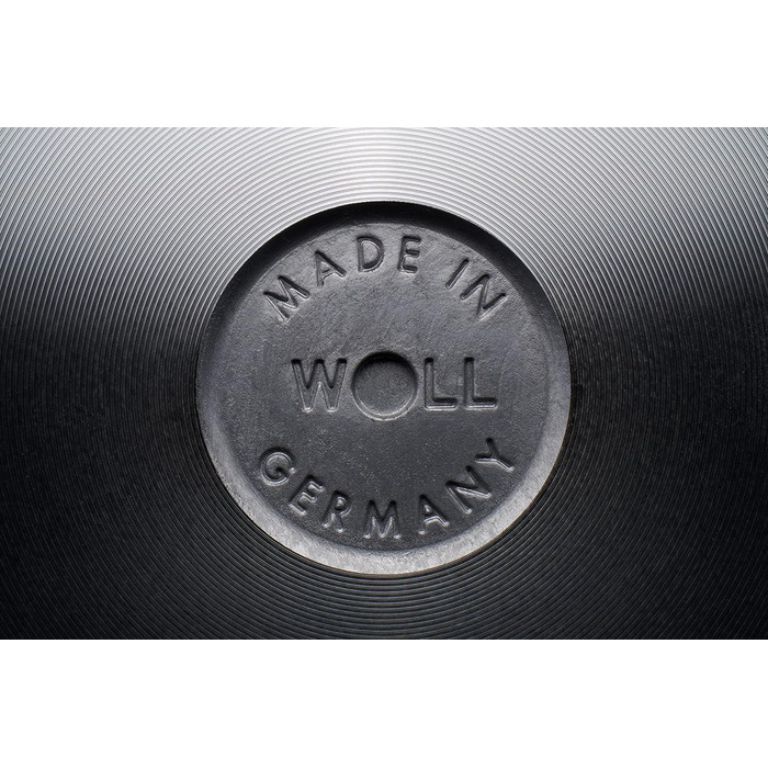 Сковорода Woll Nowo Titanium з високим бортиком, зі знімною ручкою - Підходить для керамічної, газової, електричної, галогенної - сковорода з литого алюмінію без можливості індукції, безпечна для духовки, чорна (Ø 24 см, висота 7 см)