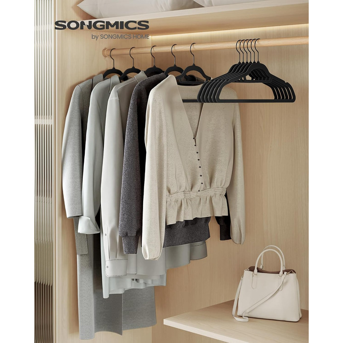 Плечики для одягу SONGMICS з оксамитовим покриттям, 20 шт., антиковзаючі, для краваток, 360° обертовий гачок, 0,6 см, економія місця, 43,5 см, для пальто, штанів, срібно-світло-зелені