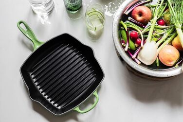 LE CREUSET Signature Сковорода-гриль з чавуну, квадратна, 26 см, для всіх типів плит (в т.ч. індукційних), 2,86 кг, колір 'Кариби'