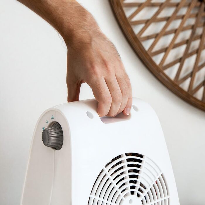 Електричний обігрівач Cecotec ReadyWarm Force - потужність 2000W, 3 режими, зона обігріву до 20м²