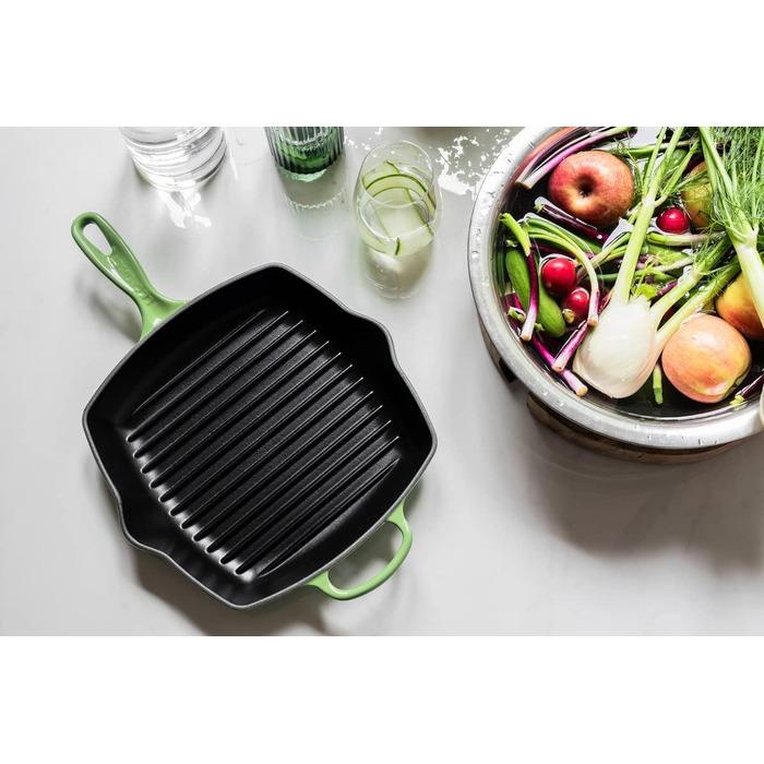 LE CREUSET Signature Сковорода-гриль з чавуну, квадратна, 26 см, для всіх типів плит (в т.ч. індукційних), 2,86 кг, колір 'Кариби'