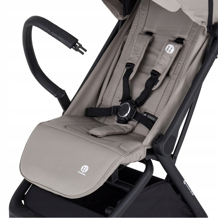 Легка компактна прогулянкова коляска Petite&Mars Flip до 22 кг / Platinum Grey