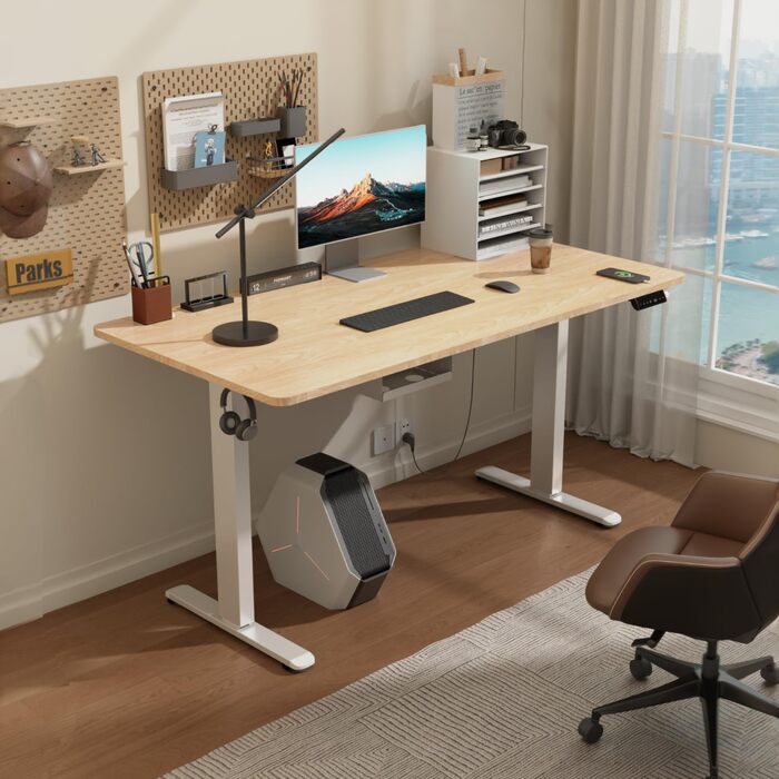 Регульований за висотою стіл Airfish з USB-портом, електричний, з органайзером для кабелів, комп'ютерний/офісний стіл, стоячий стіл з нагадуванням про сидячий режим, 160x80 см, Бежево-білий