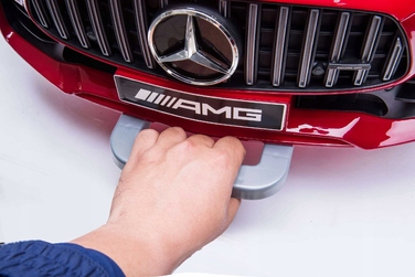 Дитячий електромобіль Mercedes GTR-S з шкіряним сидінням та пультом керування