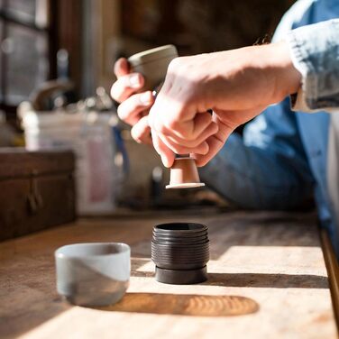 WACACO Minipresso NS2 - портативна кавомашина для Nespresso капсул, ручна, бежевий колір