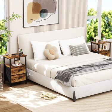 Нічний столик AMHANCIBLE з зарядкою, приліжний столик з висувними ящиками з тканини, журнальний столик з відкритою полицею, з 2 USB-портами та 2 розетками, для спальні, вітальні, HETS020GY-1 (Коричневий)