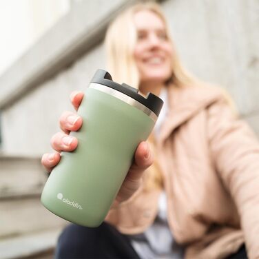 Термокружка Aladdin Barista Java з нержавіючої сталі 0.47L - Leak-Lock, для кави To Go, зберігає тепло 4 години, без BPA, можна мити в посудомийній машині (251 мл, Sage Green)