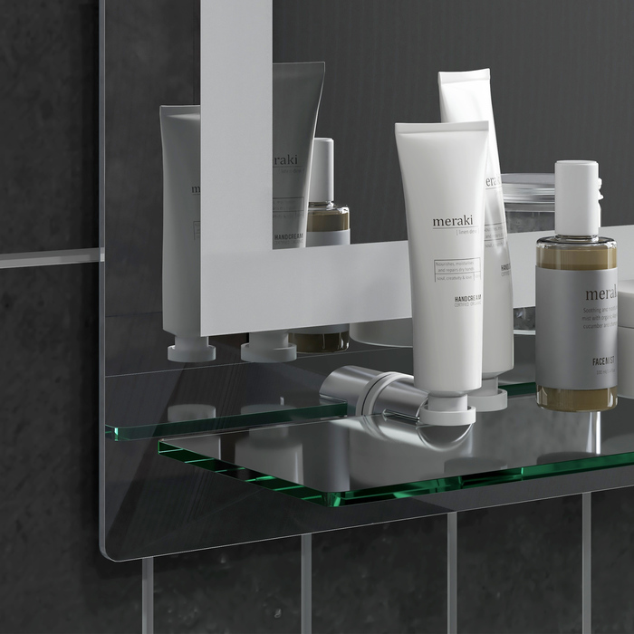 Дзеркало для ванної кімнати зі світлодіодним підсвічуванням, регульованою яскравістю, проти запотівання, сенсорним вимикачем, полицею, розміром 50 x 70 см, срібного кольору.