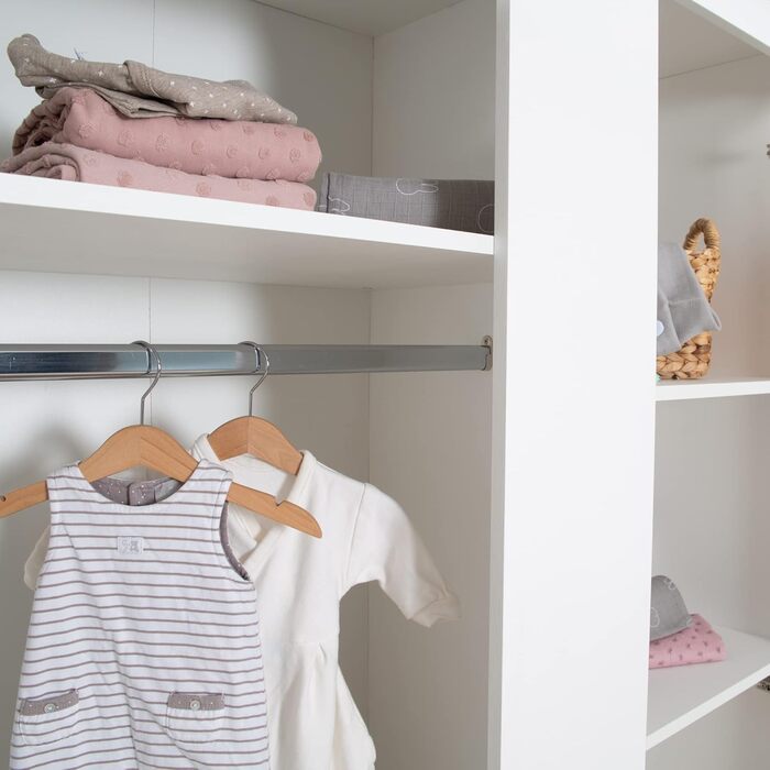 Комплект для дитячої кімнати Roba 'Антон' білий: пеленальний столик з 2 дверцятами, 1 поличкою, висота 90 см, пеленальний вкладиш