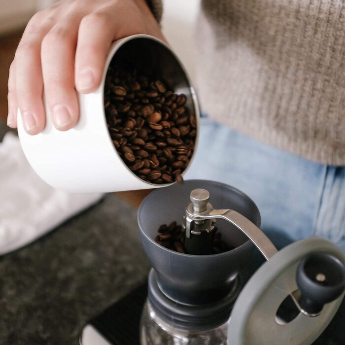 Контейнер для кави та продуктів з вакуумним насосом, 1,2 л