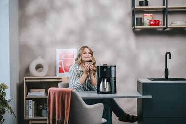 Кавоварка Melitta Look з термочашею, знімним резервуаром для води, програмою видалення накипу, на 10 чашок, чорна