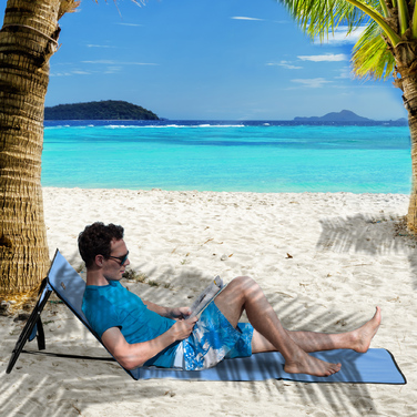 Зручний лежак для відпочинку на відкритому повітрі, складаний, з регульованою спинкою, кишенею збоку та м'якими подушками. Міцний сталевий каркас. Колір: блакитний. Розміри: 142x51x40 см.