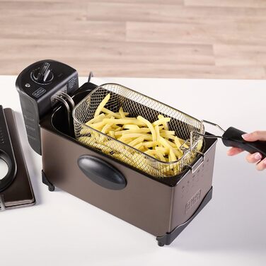 Електрична фритюрниця BLACK+DECKER BXDF2100E, 2100 Вт, 3 л, знімна чаша, нержавіюча сталь, сіра, регулювання температури, легке очищення, підходить для посудомийки