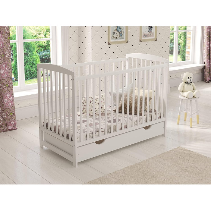 Дитяче ліжечко Love For Sleep 120x60 см з шухлядою, матрацом, дерев'яним бортиком та захисним чохлом, біле