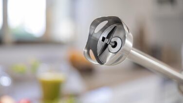 Блендер Cecotec Stabmixer Power TitanBlack 1500 XL Cream: 1500 Вт, технологія CrossBlades, титанове покриття, XL-ніжка, захист від бризок, 2 насадки