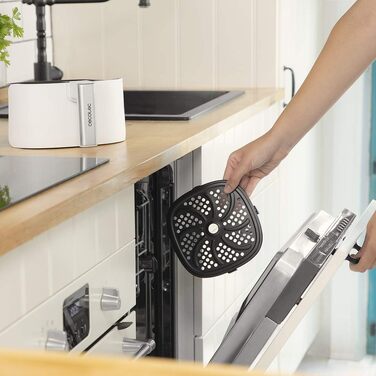 Аерофритюрниця Cecotec Cecofry Deluxe Rapid Sun 2,5 л, 1400 Вт, 8 програм, до 200°C, біло-бежева
