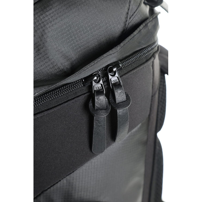 Рюкзак Nitro Daypacker 32 л чорний, ретро, з м'яким відділенням для ноутбука, міський, для школи і туризму