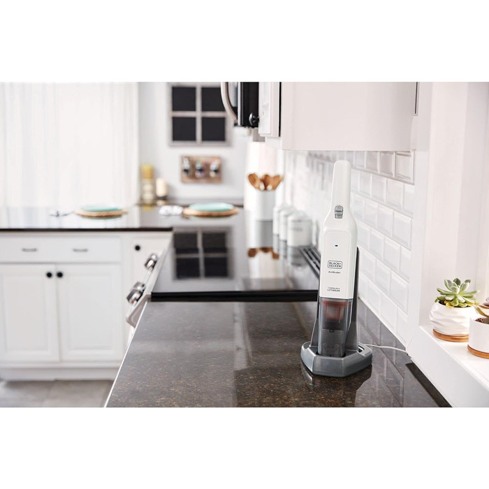 Акумуляторний ручний пилосос BLACK+DECKER Dustbuster Slim HLVC315B11, 12В, 1.5А·год, безмішковий, бездротовий, з XXL насадкою, зарядна станція, щілинна та меблева насадки