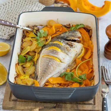 Прямокутна жароміцна форма для запікання Mahlzeit 3,8 л, емальоване чавунне деко Blue Berry для лазаньї та м'яса
