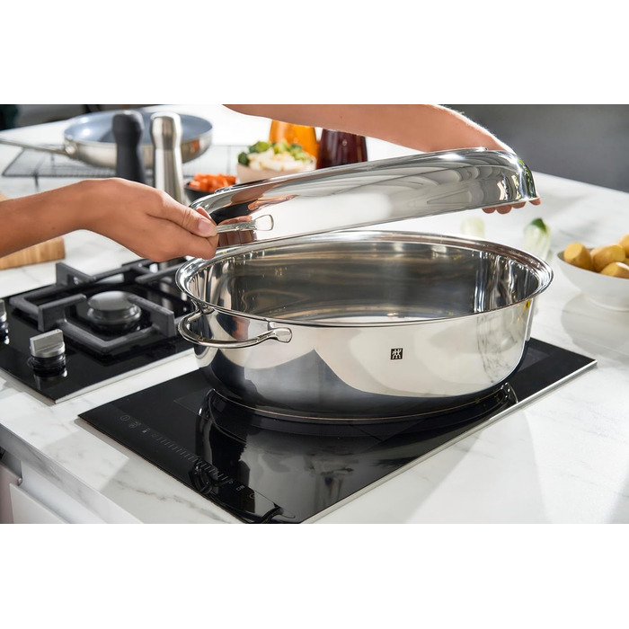 Жаровня з кришкою Zwilling Plus овальна 8,5 л 38х25 см сталь