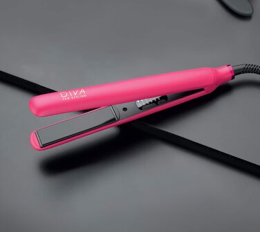 Професійний керамічний випрямляч для волосся Diva Pro Styling Digital, автоматичне вимкнення, 3 м кабель, магента