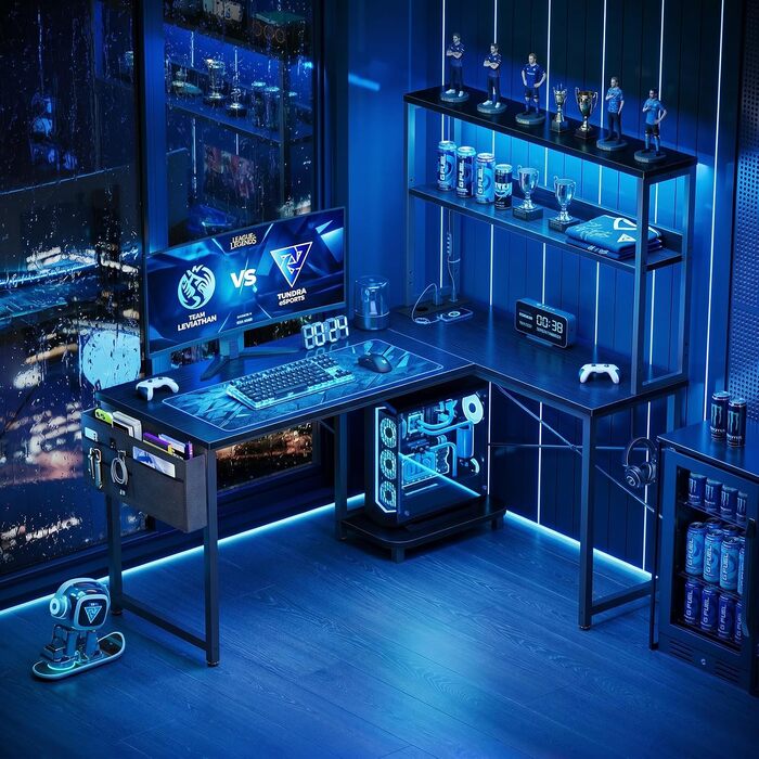 Ігровий кутовий стіл ODK Gaming з LED-підсвіткою, полицею-дисплеєм та розеткою, 110×80 см, чорний — ергономічний комп'ютерний стіл з органайзером