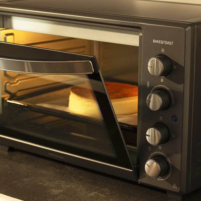 Конвекційна піч Cecotec 46 літрів Bake&Toast 4600 White Gyro. 2000 Вт, внутрішнє освітлення, 12 функцій, температура до 230º, подвійне скло, з поворотним шампуром, білий (чорний, 45л)