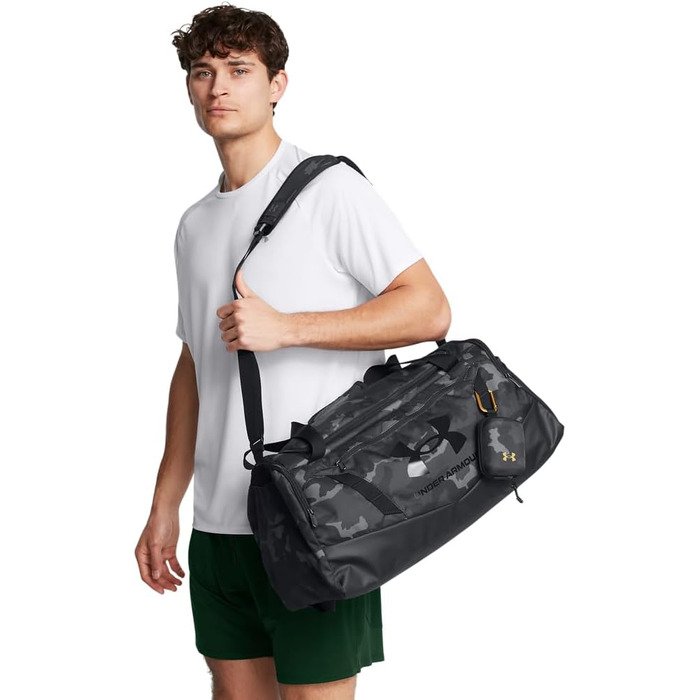Спортивна сумка Under Armour UA Undeniable 5.0 Holdall чорна, розмір S