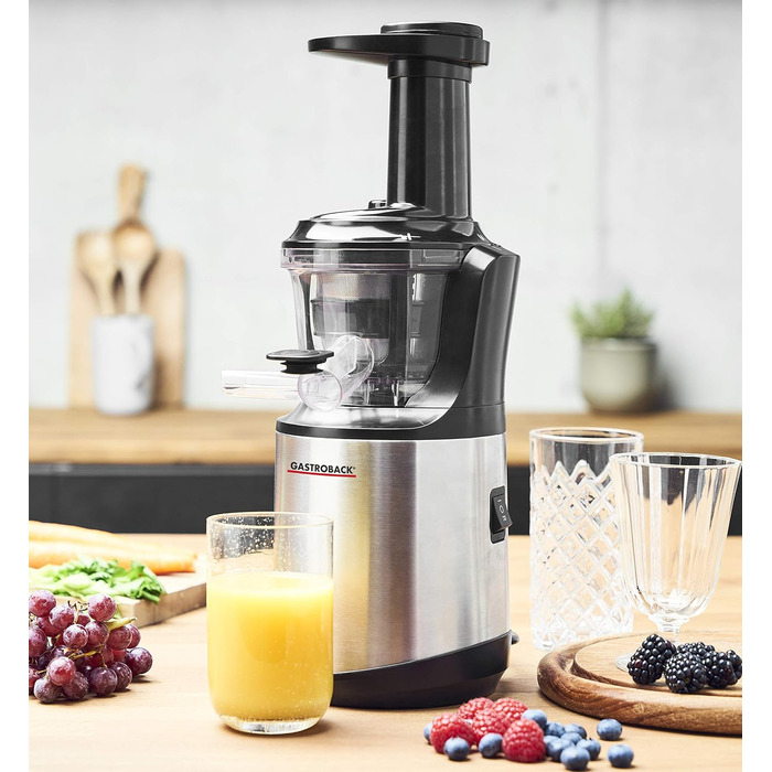 Соковижималка GASTROBACK Slow Juicer Advanced Vital, чорна, срібляста, повільного віджиму, для овочів і фруктів