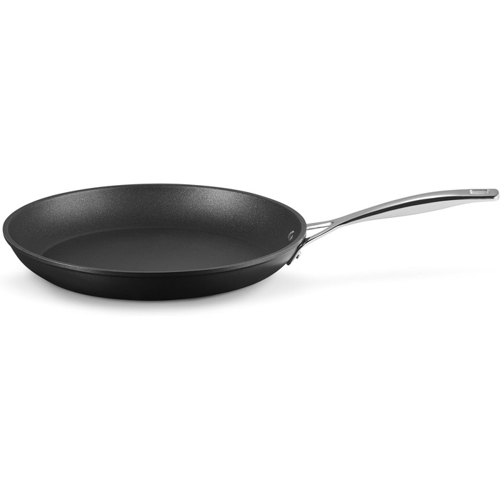 Сковорода Le Creuset алюмінієва з антипригарним покриттям, 30 см, для всіх типів плит, індукція, антрацит/срібло