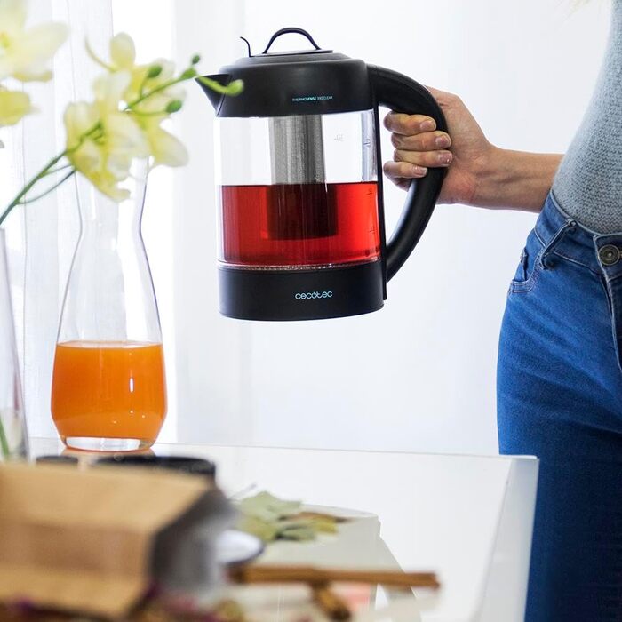 Електрочайник Cecotec ThermoSense 1,7 л, боросилікатне скло, 2200 Вт, без BPA, антикальковий фільтр, подвійний захист, база 360°