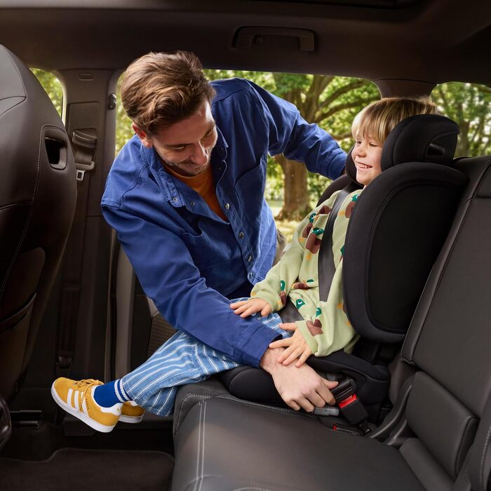 Дитяче автокрісло Bebeconfort Ever & Go i-Size (76–150 см), ISOFIX, Full Black