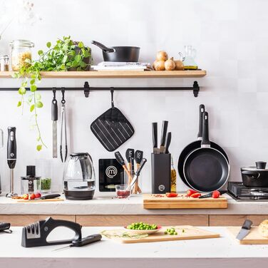 Каструля MasterChef з антипригарним покриттям та скляною кришкою, 20 см, алюмінієва, індукційна, універсальна для всіх типів плит, чорна, для супу та макаронів, колекція Aluminum Essentials