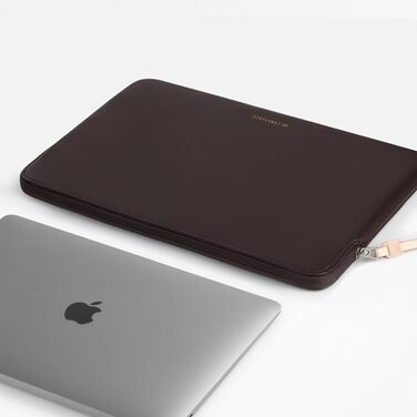 Шкіряний чохол-папка Comfyable для MacBook Pro 16