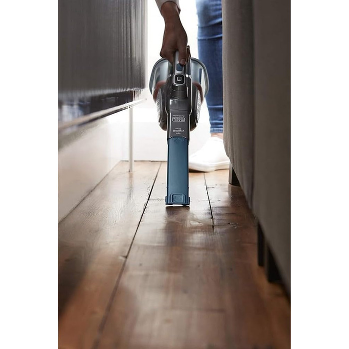 Акумуляторний ручний пилосос BLACK+DECKER Dustbuster Smart Tech 18 В, 36 Вт·год, циклонний, 2 режими, витяжна щілинна насадка, зарядна станція, настінне кріплення, титан/срібло/синій