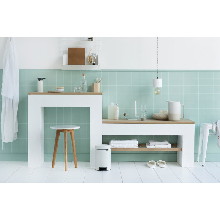 3L педаль для сміття Silent White NewIcon Brabantia
