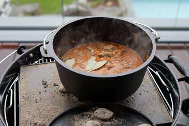 Чавунний казан BBQ-Toro Dutch Oven Alpha Serie 19л (DO18A) з ніжками та знімачем кришки, попередньо обпалений