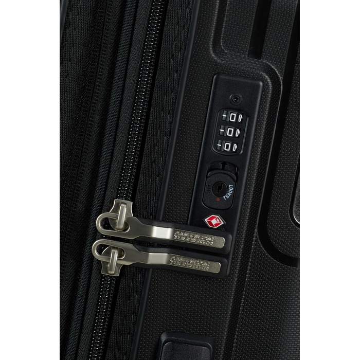 Валіза American Tourister Skymax 3 шт. синього (Midnight Blue) та чорного (Bass Black) кольорів