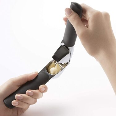 Прес для часнику та імбиру OXO Good Grips, ручний, можна мити в посудомийці