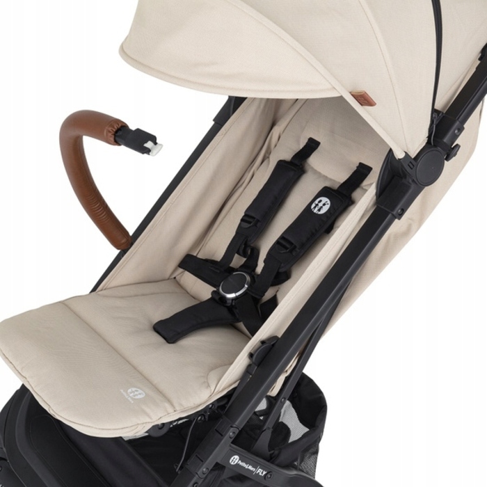 Дитячий прогулянковий візок PETITE&MARS Fly, колір Sahara Beige