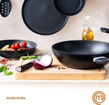 Дерев'яна обробна дошка MasterChef з жолобком для соку, натуральна, екологічна, 39x27x3 см, надміцна, деревне забарвлення, для кухні