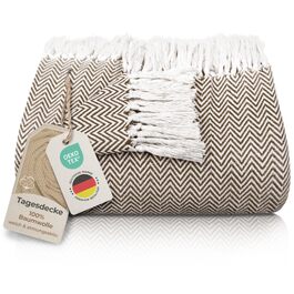колір: браун