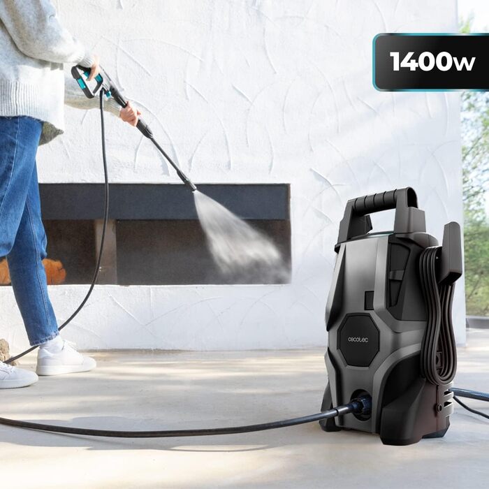 Мийка високого тиску Cecotec HydroBoost 1400 Essential: 1400 Вт, для дому, саду та авто, 105 бар, 426 л/год, алюмінієвий насос, радіус дії 9 м, багатокольорова, 1 насадка + пляшка для миючого засобу