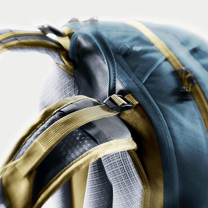 Велосипедний рюкзак Deuter Attack 20 з протектором, 20 л, Atlantic-Desert