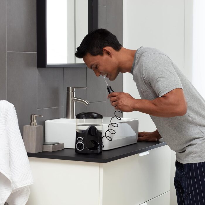 Іригатор Waterpik WP-112E1 Ultra Munddusche BLACK - для гігієни порожнини рота