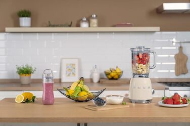 Міксер стаціонарний Smeg BLF03CREU 1.5 л кремового кольору, 800 Вт, 4 швидкості, автоматичні програми