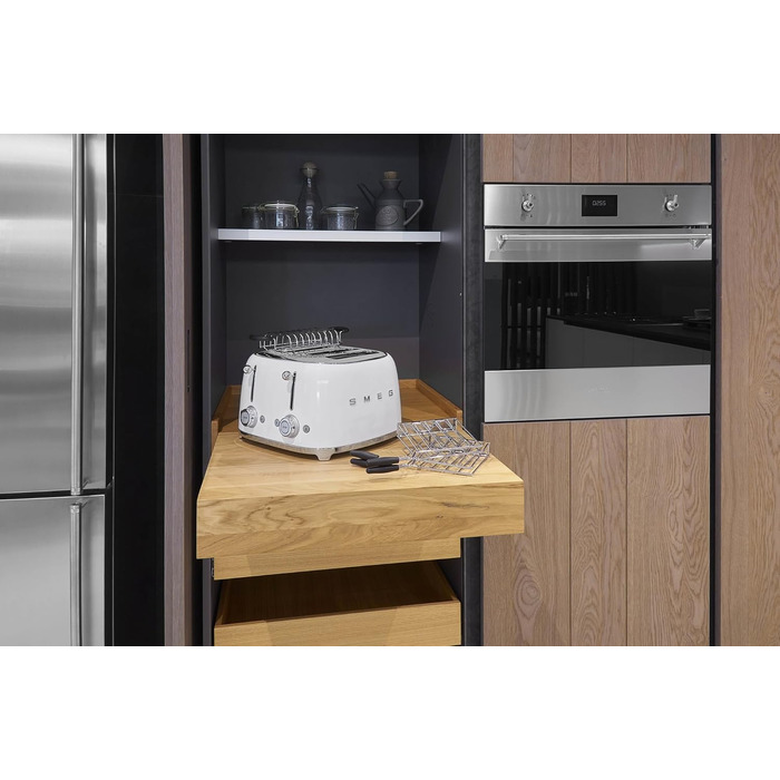 Тостер Smeg TSF03WHEU 4-секційний білий, 6 режимів, підігрів, розморожування, функція бейгл, 2000 Вт