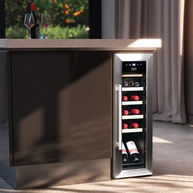 Винний шаф для 24 пляшок Cecotec Bolero GrandSommelier 2050 Black - компресорний, 5-18°C, низький рівень шуму