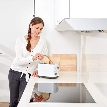 Тостер Black+Decker BXTOA820E, 820Вт, 2 широкі відділення, 7 режимів, підставка для булочок, білий